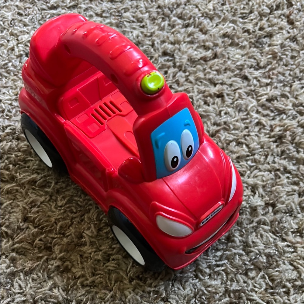 LITTLE TIKES HANDLE HAULERS ROLLO WHEELS W/SOUNDS